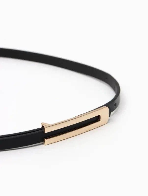 Ремень женский, 0.8&times;110 см, гвоздик, золотистая пряжка, чёрный