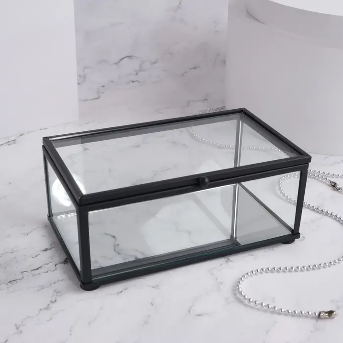 Стеклянная шкатулка для украшений с крышкой, зеркальным основанием, 14.5&times;8.5 см, прозрачная, чёрный каркас