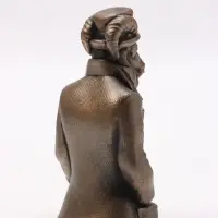 Фигурка декоративная &laquo;Баран в костюме&raquo;, 12&times;6&times;4 см, бронза