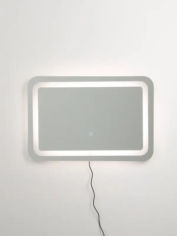 Зеркало с подсветкой 40х60 см, сенсорная кнопка Зеркало с подсветкой 40х60 см, сенсорная кнопка