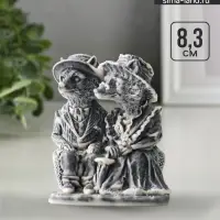 Фигурка &laquo;Лисы - Пара на диване&raquo;, 8.3 см
