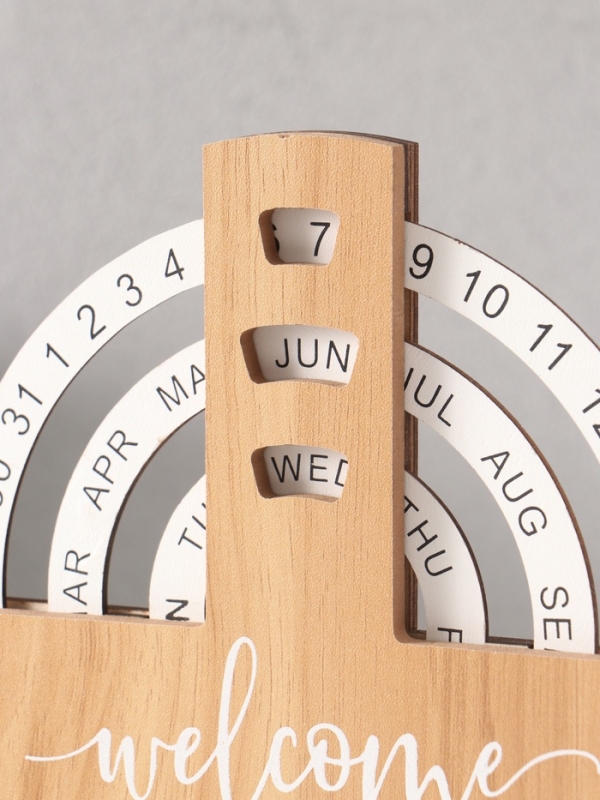 Сувенир дерево настольный календарь "Наш дом" 3,7х19,5х20 см