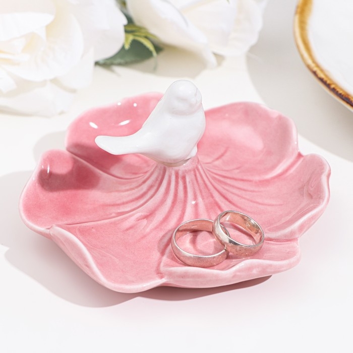 Подставка для колец Подставка для колец "Птичка на цветке", розово-белый, 12х6 см