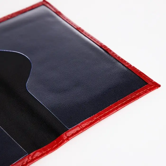 Обложка для паспорта, тиснение, красная