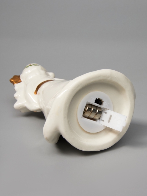 Светодиодная фигура Светодиодная фигура "Дед Мороз в тулупе" 15.7х7.4х5.8, 1 LED, LR44x3(в компл.), Т/БЕЛЫЙ