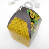 Коробка подарочная пасхальная &laquo;ХВ&raquo;, зеленая хохлома, 17&times;17&times;26 см