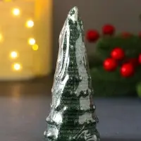 Свеча "Ёлочка с шариками "45*102 мм, лак, зеленая