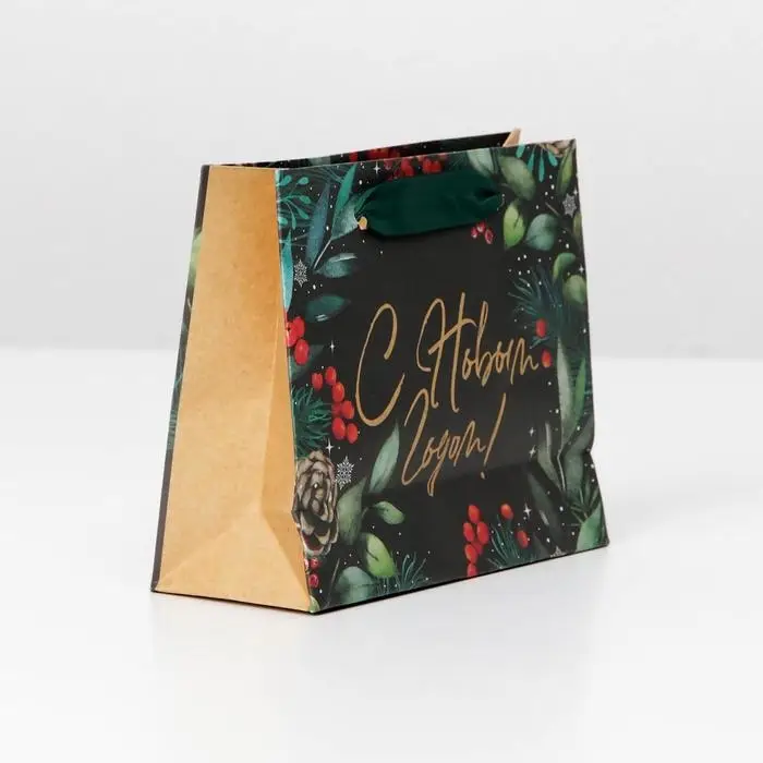 Пакет подарочный новогодний крафтовый «Волшебный праздник», S 15 х 12 х 5.5 см Пакет подарочный новогодний крафтовый «Волшебный праздник», S 15 х 12 х 5.5 см