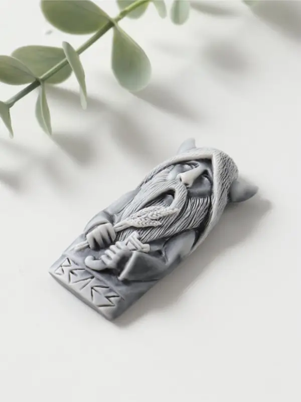 Магнит "Велес" (барельеф), 6,5см