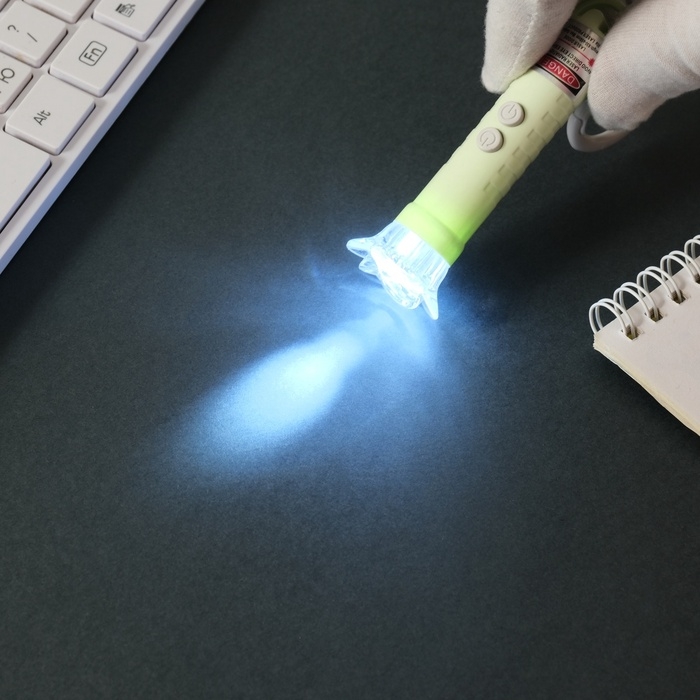 Указка лазерная+фонарик Указка лазерная+фонарик "Зелёная" 3 режима светит, мигает, лазер LR44х3 шт 3х3х9 см