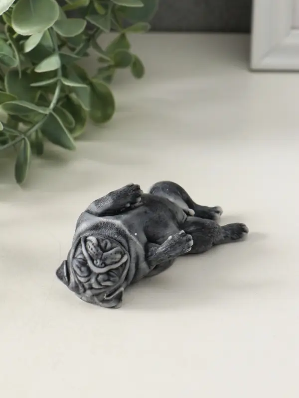 Сувенир Сувенир "Бульдог лежит на спине" 3,5 см