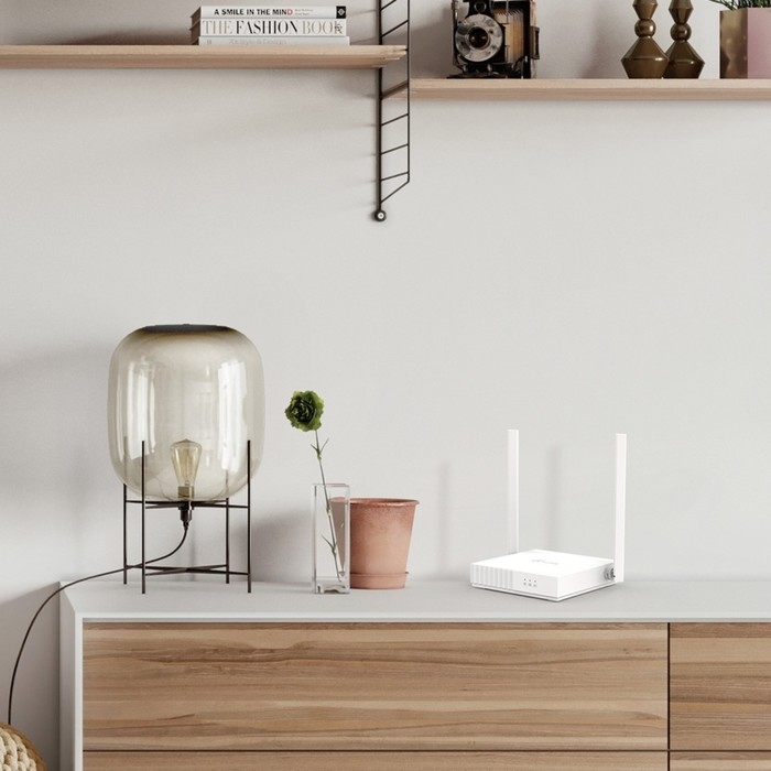 Wi-Fi роутер TP-Link TL-WR820N, 300 Мбит/с, 2 порта 100 Мбит/с, белый Wi-Fi роутер TP-Link TL-WR820N, 300 Мбит/с, 2 порта 100 Мбит/с, белый