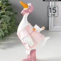 Фигурка полистоун &laquo;Гусыня в розовой косынке, с малышом на спине&raquo;, 9&times;6.5&times;15 см