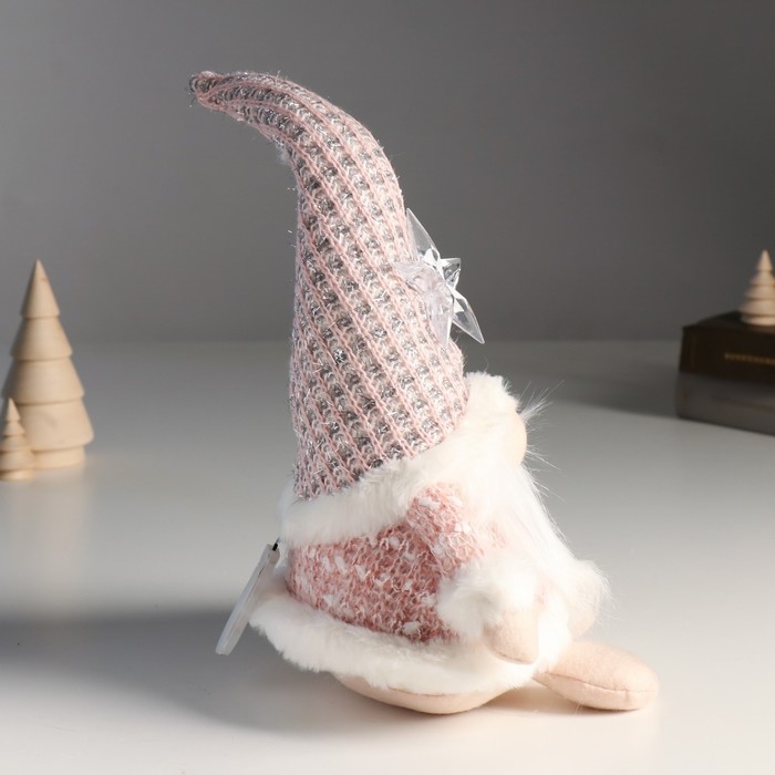 Кукла интерьерная Кукла интерьерная "Дед Мороз в розовом кафтане со звездой на колпаке" 20х13х34 см