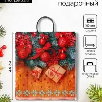 Пакет новогодний &laquo;Шарики на деревянном&raquo;, полиэтиленовый с пластиковой ручкой, 44&times;40 см