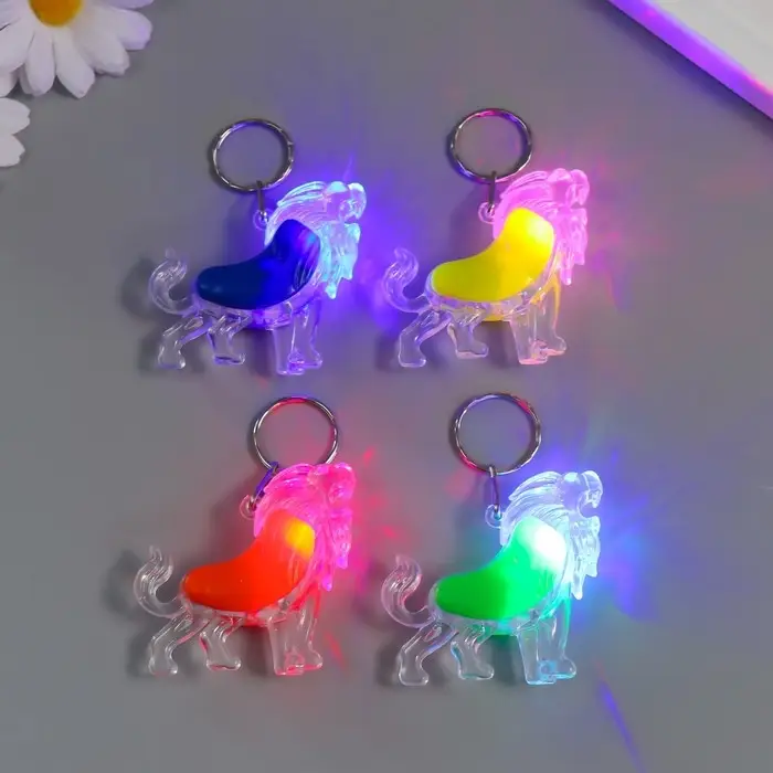 Фонарик брелок для ключей на кольце «Лев», мигает, МИКС Фонарик брелок для ключей на кольце «Лев», мигает, МИКС