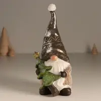 Фигурка светящаяся полистоун &laquo;Дед Мороз в колпаке, с ёлкой&raquo;, беж и шоколад, 10.5&times;10.5&times;22 см