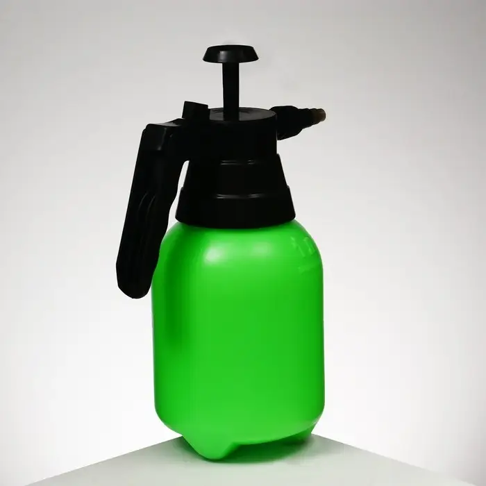 Опрыскиватель помповый, 1 л, &laquo;Лазурит&raquo;