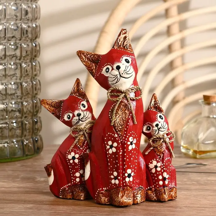 Сувенирный набор дерево Сувенирный набор дерево "Красные кошечки" (20,15,12) 4х13х20 см