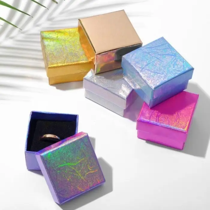Коробочка подарочная под кольцо/серьги «Голография», 5×5 (размер полезной части 4.5×4.5 см), МИКС, вставка чёрная