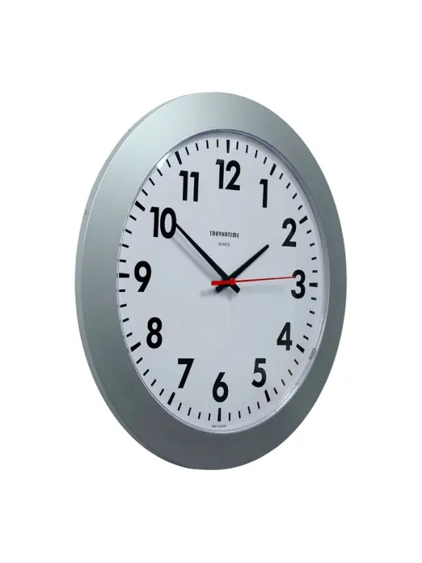 Часы настенные, серия: Классика, d=30 см, плавный ход, серебряный обод