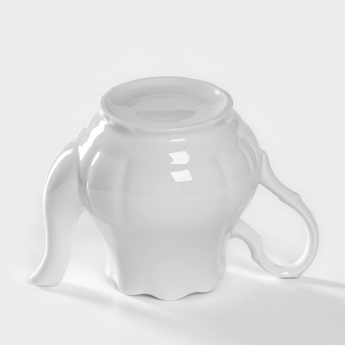 Чайник фарфоровый «Романс», 1,75 л, цвет белый Чайник фарфоровый «Романс», 1,75 л, цвет белый