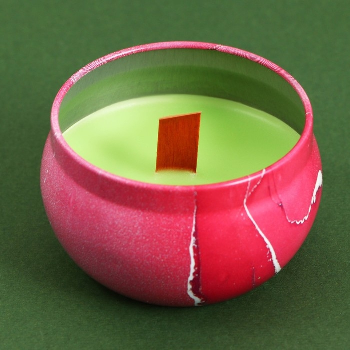 Ароматическая свеча из соевого воска «Вечерний уют», аромат яблоко, 6 х 6 х 4 см. Ароматическая свеча из соевого воска «Вечерний уют», аромат яблоко, 6 х 6 х 4 см.