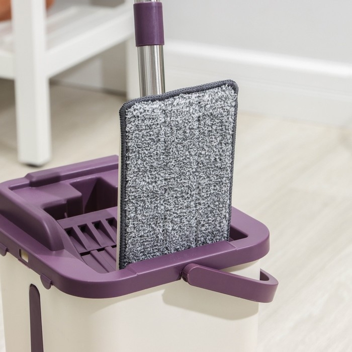 Швабра с отжимом и ведро: ведро с отсеками для полоскания и отжима 10 л, швабра плоская, запасная насадка из микрофибры Швабра с отжимом и ведро: ведро с отсеками для полоскания и отжима 10 л, швабра плоская, запасная насадка из микрофибры