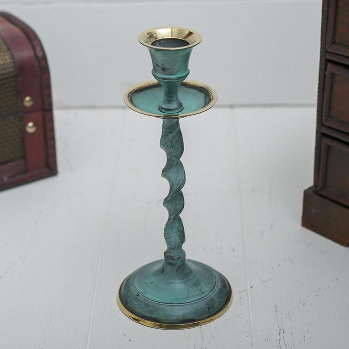 Подсвечник под старину  Подсвечник под старину "Вираж" латунь 7,5х7,5х18 см