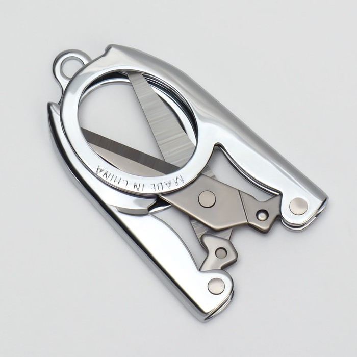 Ножницы маникюрные, прямые, складные, 9 см, цвет серебристый Ножницы маникюрные, прямые, складные, 9 см, цвет серебристый