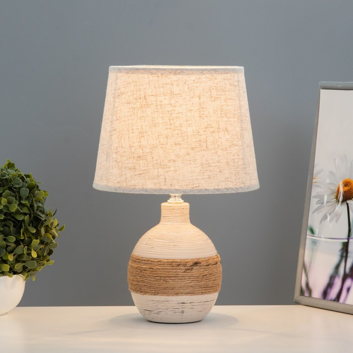 Лампа настольная с абажуром Лампа настольная с абажуром "Шпагат светлый" Е14 23х23х34 см