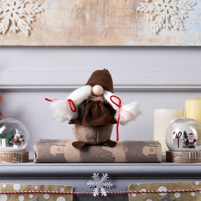 Светодиодная фигура «Гном-боровик» 8 × 20 × 8 см, текстиль, батарейки AG10х3 (в комплекте), свечение тёплое белое Светодиодная фигура «Гном-боровик» 8 × 20 × 8 см, текстиль, батарейки AG10х3 (в комплекте), свечение тёплое белое