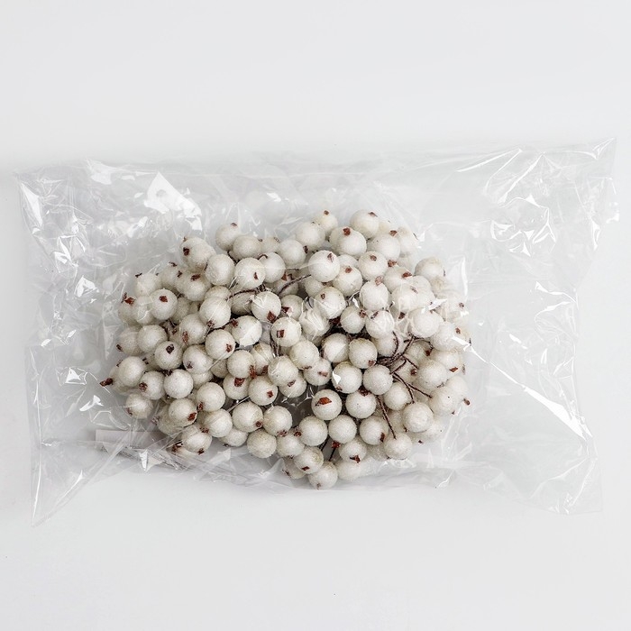 Новый год! Декоративные ягодки, белого цвета, 7 × 6 × 7 см, 40 ягод