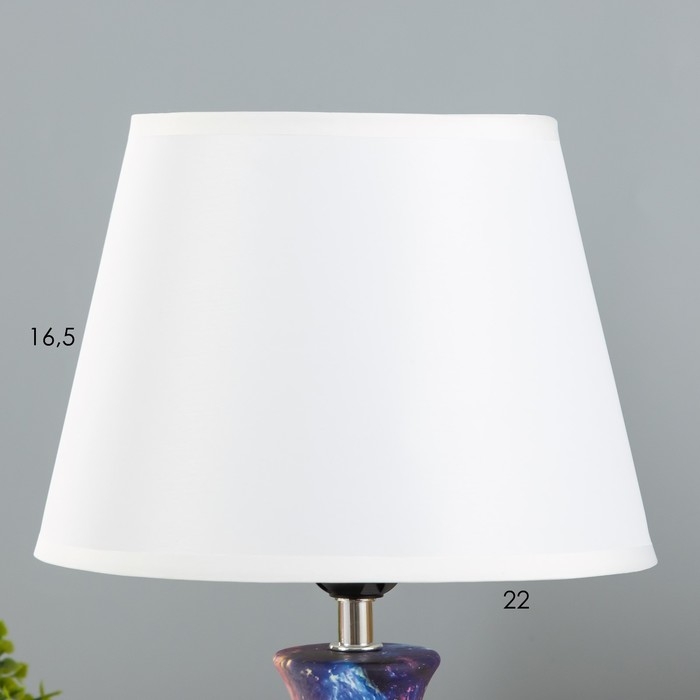 Настольная лампа Настольная лампа "Корин" Е27 40Вт фиолетовый 22,5х22,5х32,5 см RISALUX