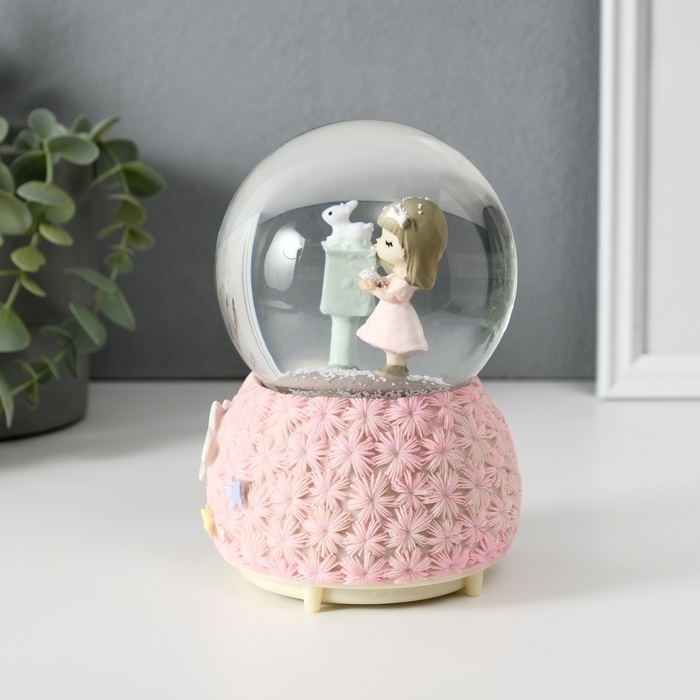 Сувенир полистоун водяной шар свет, музыка Сувенир полистоун водяной шар свет, музыка "Цветочная полянка и малыш" МИКС 10х10х14,5 см