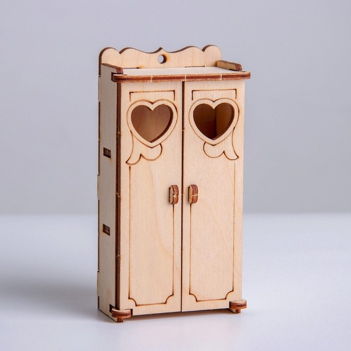 Деревянная мебель для кукол «Кухонный уголок» Деревянная мебель для кукол «Кухонный уголок»