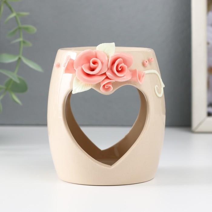 Аромалампа керамика  Аромалампа керамика "Сердце с розами" бежевая 8х8х9 см