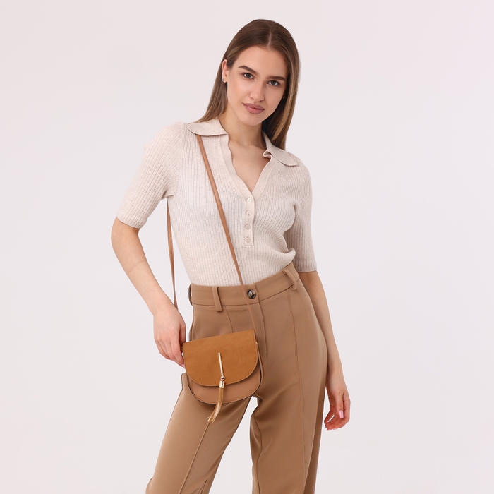 Сумка-мессенджер на магните, длинный ремень, цвет бежевый Сумка-мессенджер на магните, длинный ремень, цвет бежевый