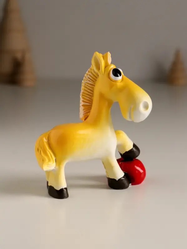 Сувенир полистоун Сувенир полистоун "Милая лошадка с сердечком" 7,5х2,5х7,4 см