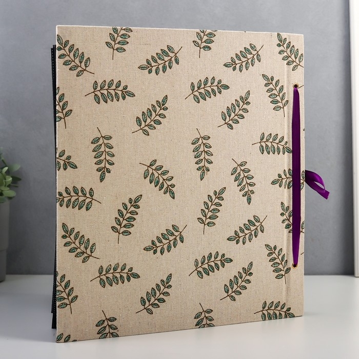 Фотоальбом на 800 фото 10х15 см Фотоальбом на 800 фото 10х15 см "Зелёные веточки" текстиль, чёрные листы 5х33х36 см