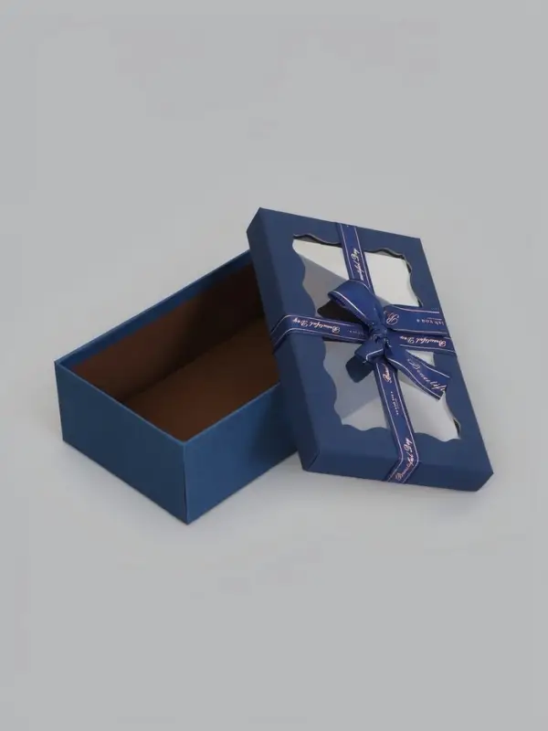 Набор подарочных коробок 3 в 1, прямоугольные с окном 23&times;16&times;9.5 21&times;14&times;8.0 19&times;12&times;6.5 см