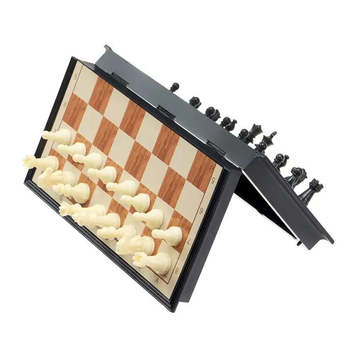Магнитные шахматы &laquo;Шахматы&raquo; из пластика, компактные 24&times;24 см