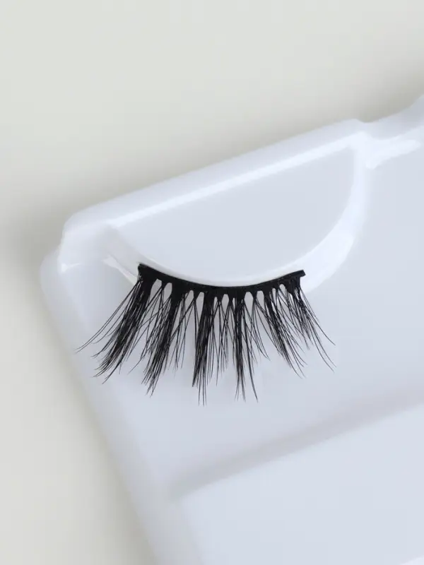 Ресницы накладные «Уголки», 12 мм, без клея, чёрные