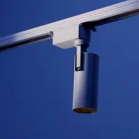 Трековый светильник Luazon lighting LTL-070, 10 Вт, 850 Лм, 3000К, белый, свечение тёплое белое