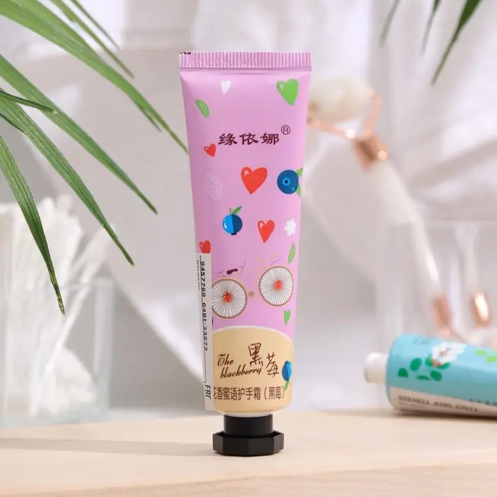 Крем для рук &laquo;Смородина&raquo; увлажняющий, 30 мл МИКС