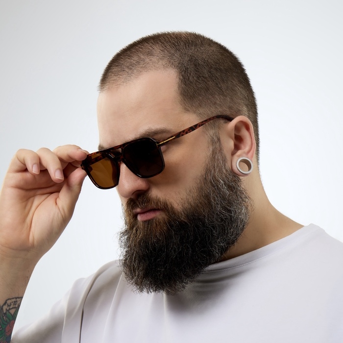 Очки солнцезащитные, UV 375, линза 4.4 х 5.5 см, ширина 14.7 см, дужка 14.2 см, темные Очки солнцезащитные, UV 375, линза 4.4 х 5.5 см, ширина 14.7 см, дужка 14.2 см, темные