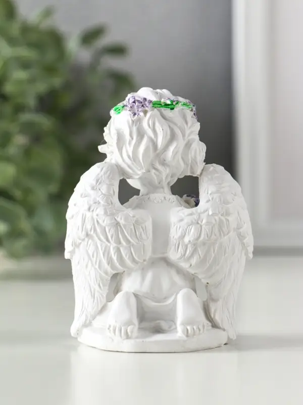 Сувенир полистоун Сувенир полистоун "Ангелочек с букетом лаванды" белый с фиолетовым 7х5х9 см