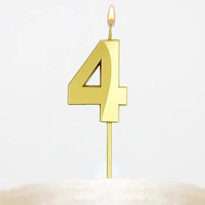 Свеча цифра для торта &laquo;4&raquo;, золото, 2,3 х 8 см
