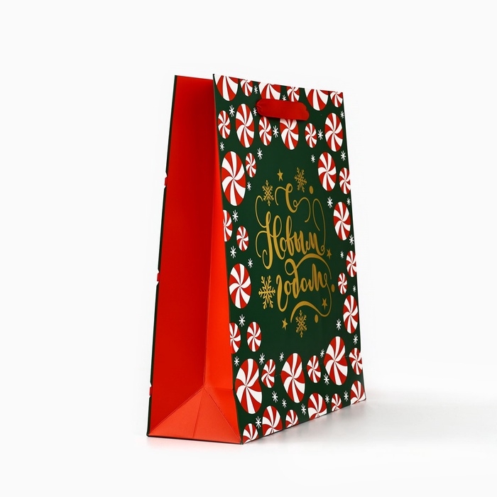 Пакет подарочный новогодний ламинированный «Новогодние чудеса», тиснение, M 30 х 26 х 9 см, Новый год Пакет подарочный новогодний ламинированный «Новогодние чудеса», тиснение, M 30 х 26 х 9 см, Новый год