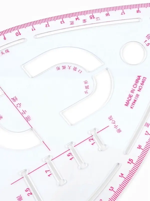 Лекало портновское метрическое &laquo;Капля&raquo;, с проймой, 20.5&times;13.3 см, s=0.5 мм, прозрачное